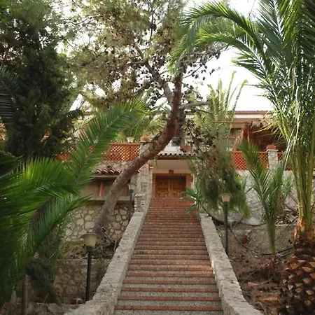 Sorriso ベッド・アンド・ブレックファスト リカータ